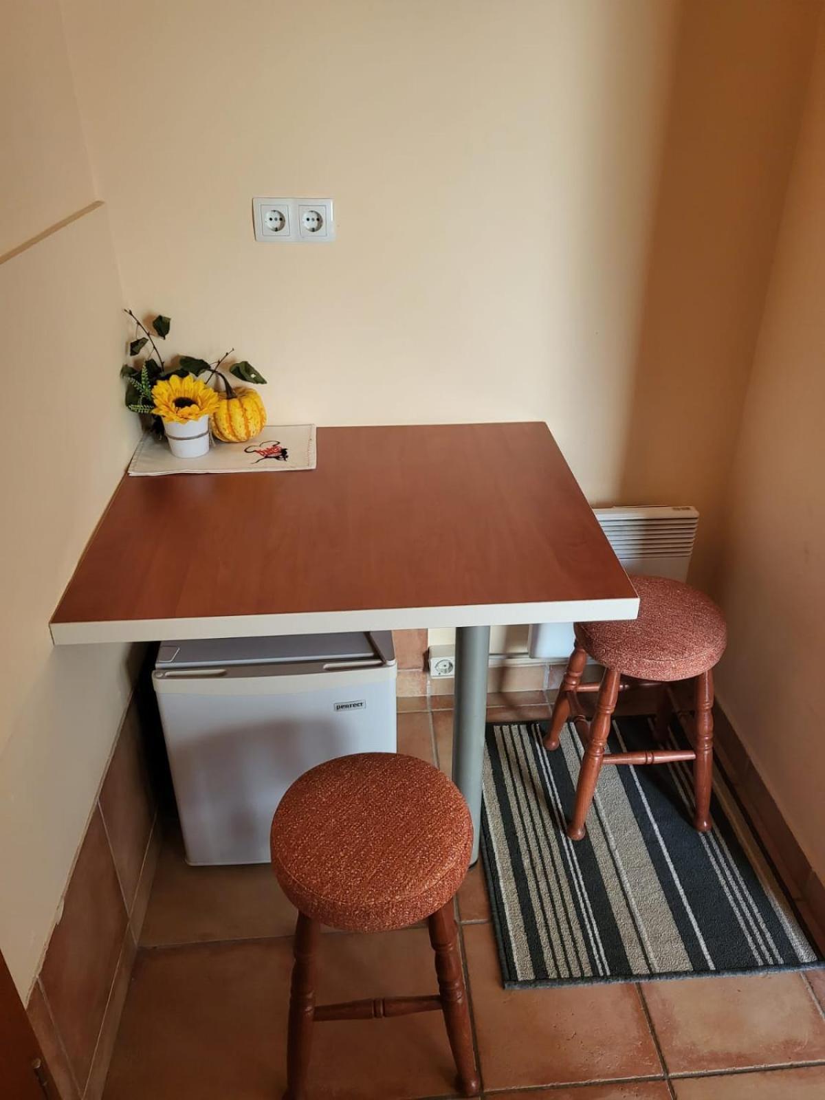 Apartma Na Starem Placu Idrija Bagian luar foto