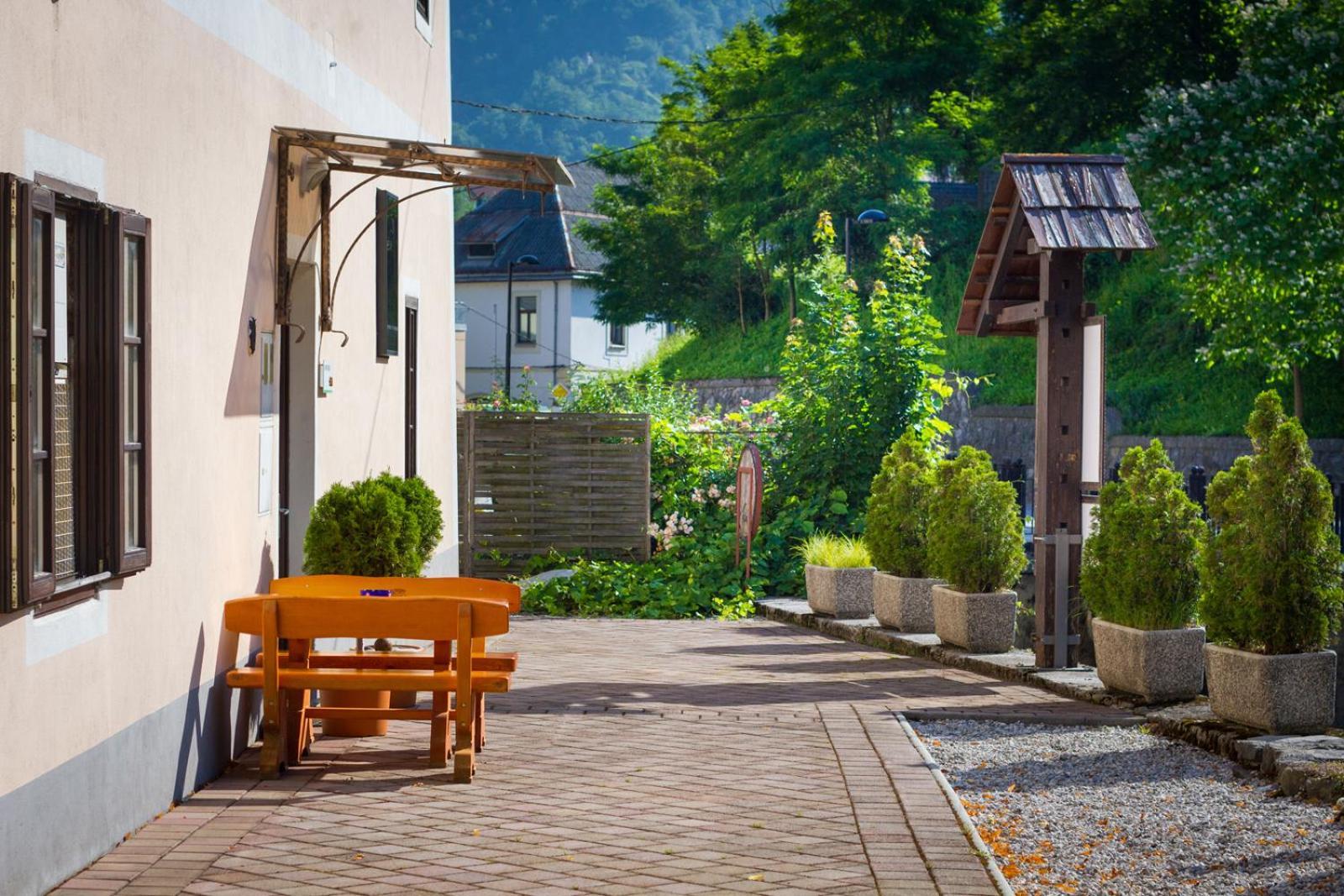 Apartma Na Starem Placu Idrija Bagian luar foto