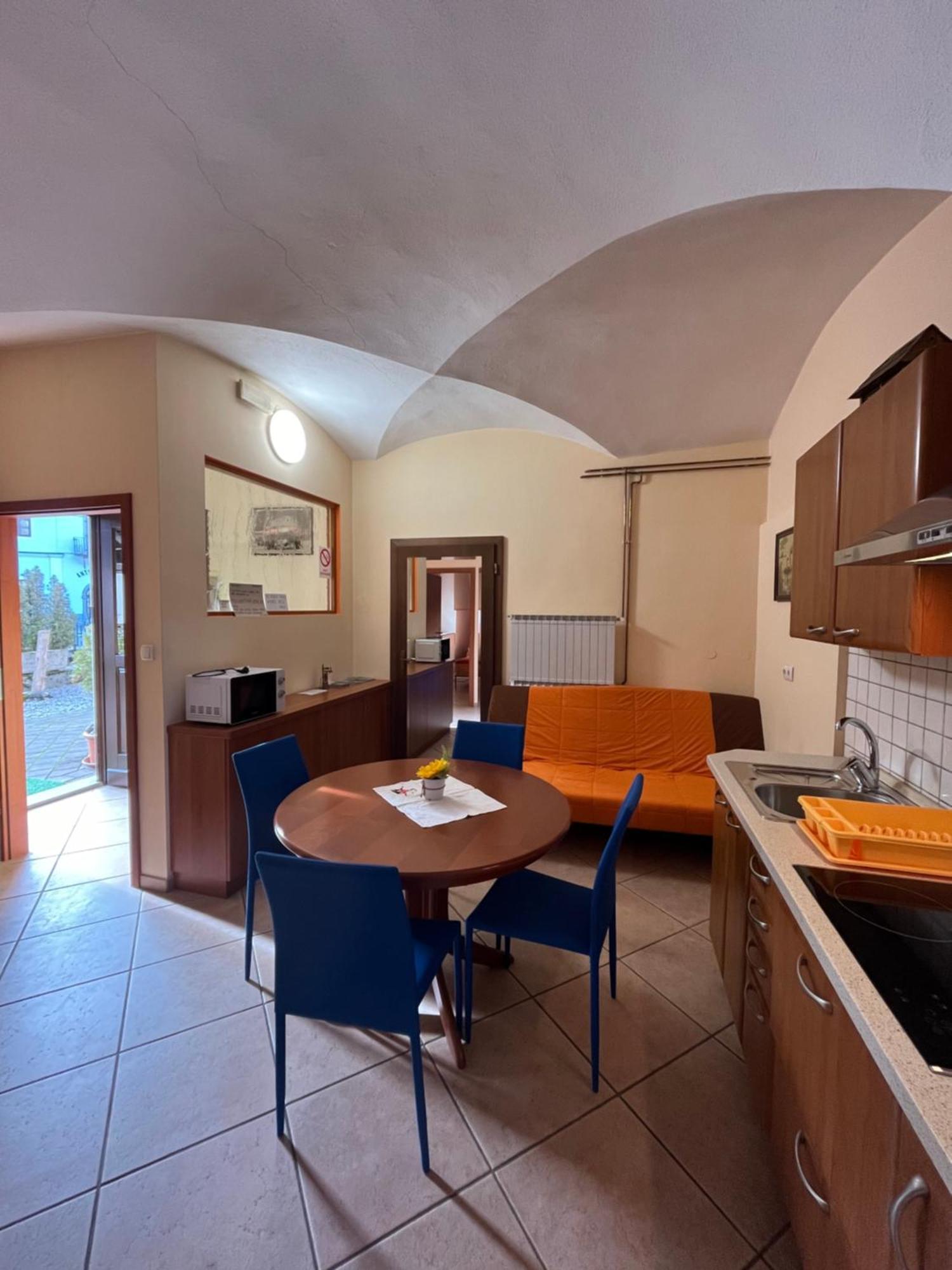 Apartma Na Starem Placu Idrija Bagian luar foto